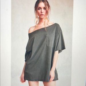 BDG Killian Off The Shoulder Oversized Tee